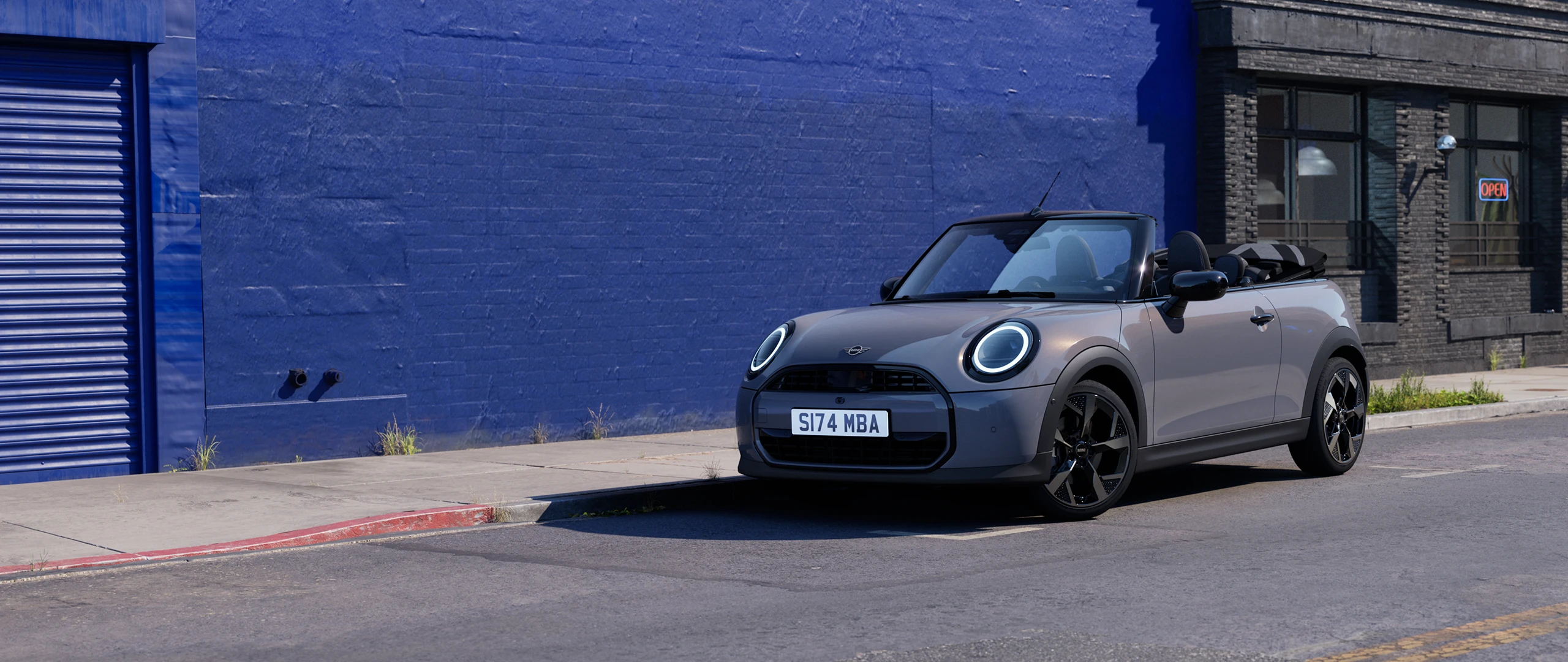 MINI Countryman – 스테이지