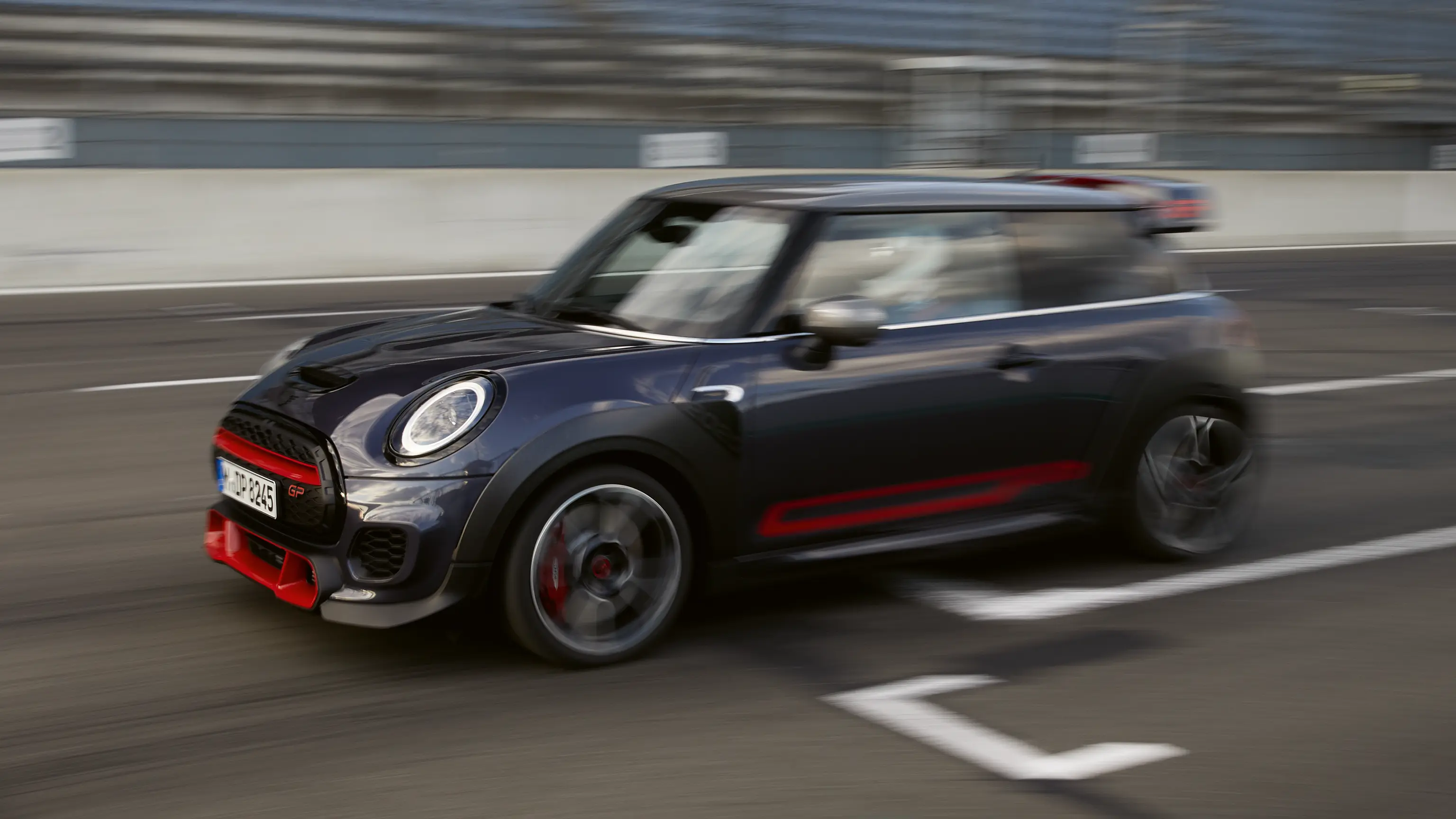 MINI John Cooper Works - 레이싱 MINI GP