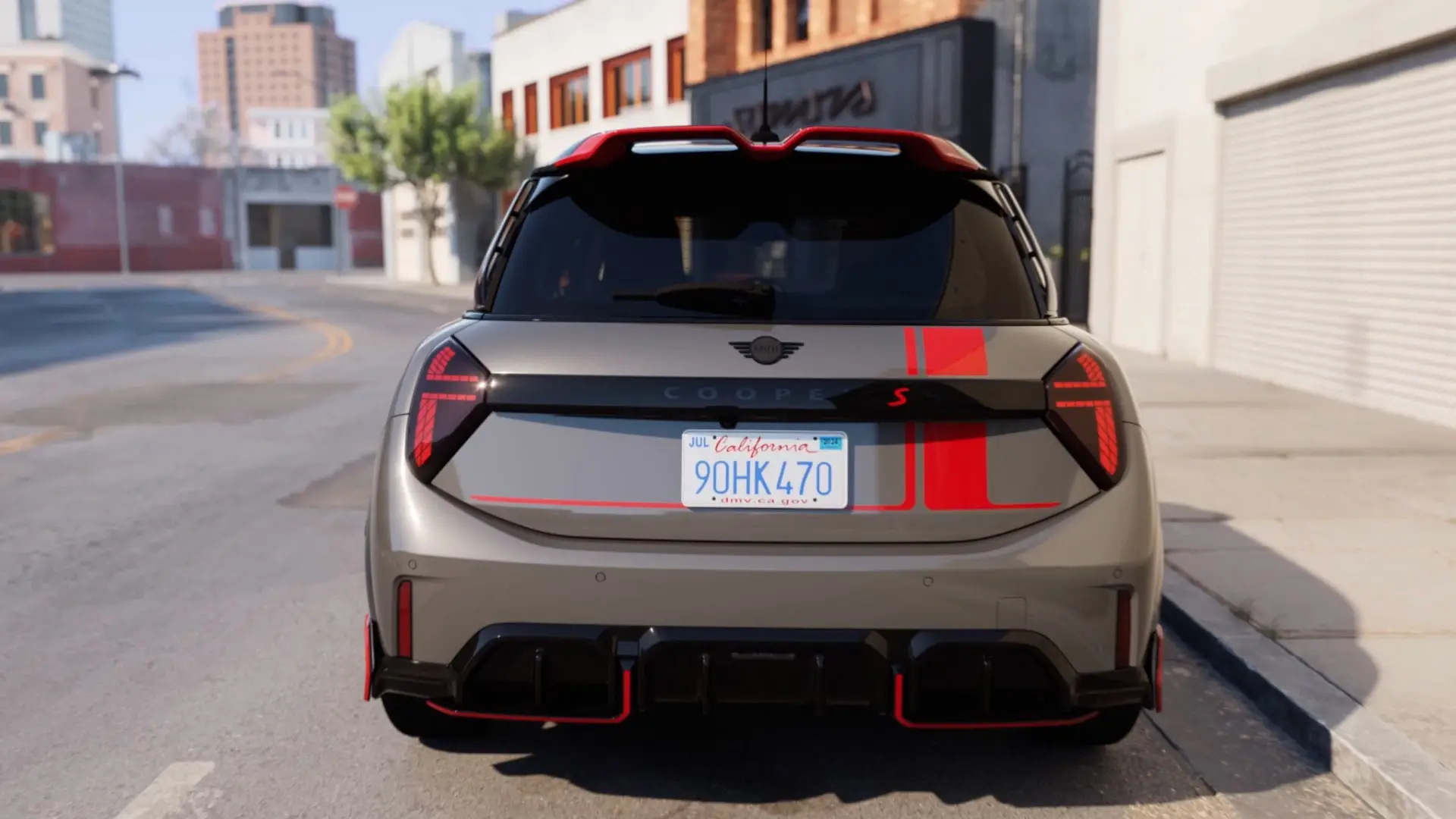 MINI Cooper Cooper C와 함께 도시 거리를 달리는 존 쿠퍼 웍스 액세서리