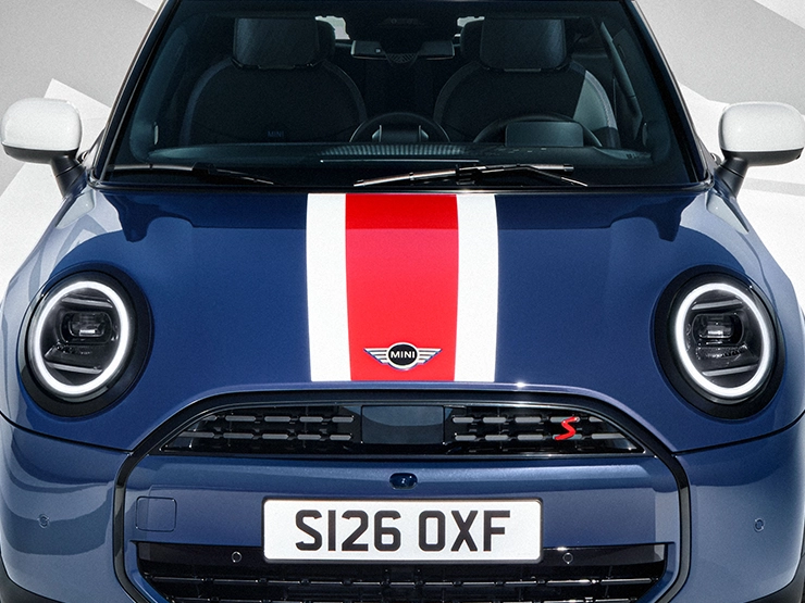 MINI Cooper Oxford Edition 프런트 플랩 그래픽 정면도