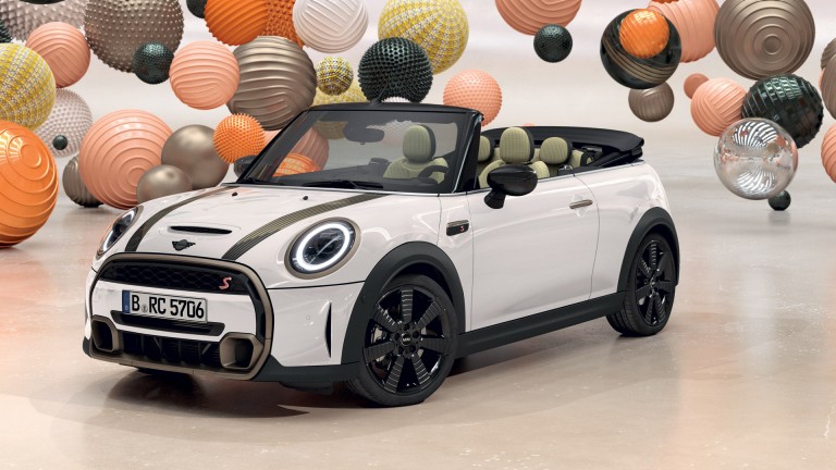 MINI Convertible – Resolute Edition – Rebel Green