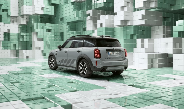 MINI Countryman Untamed Edition - exterior - front view