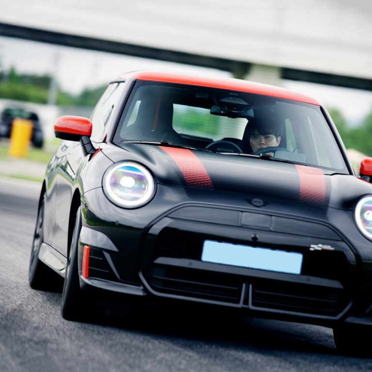 MINI 20주년 사진전 두 번째 이야기.