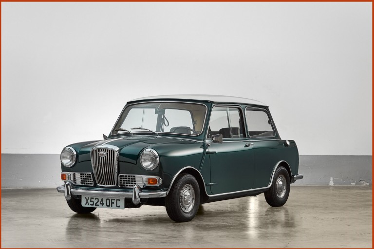 A photo of the Wolseley Hornet.