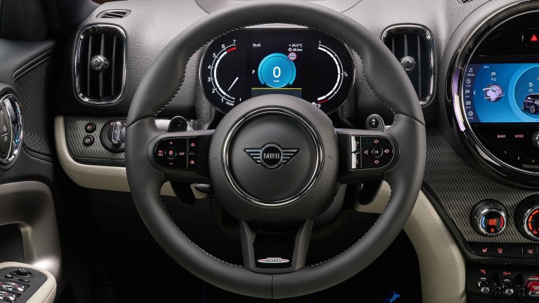 NAPPA LEATHER STEERING WHEEL.