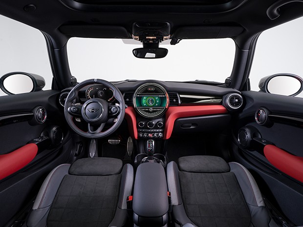 MINI JCW GP INSPIRED EDITION - main interior