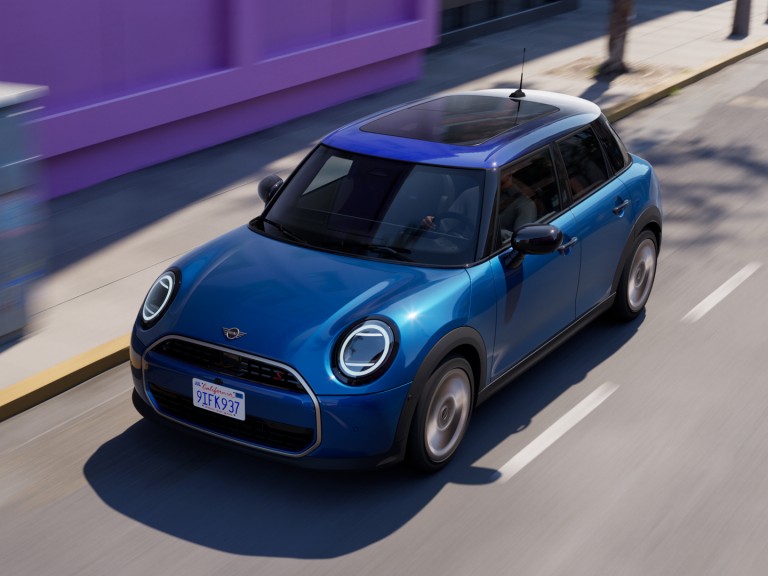 MINI Cooper 5도어 - 주행 경험 - 극대화된 고카트 감각
