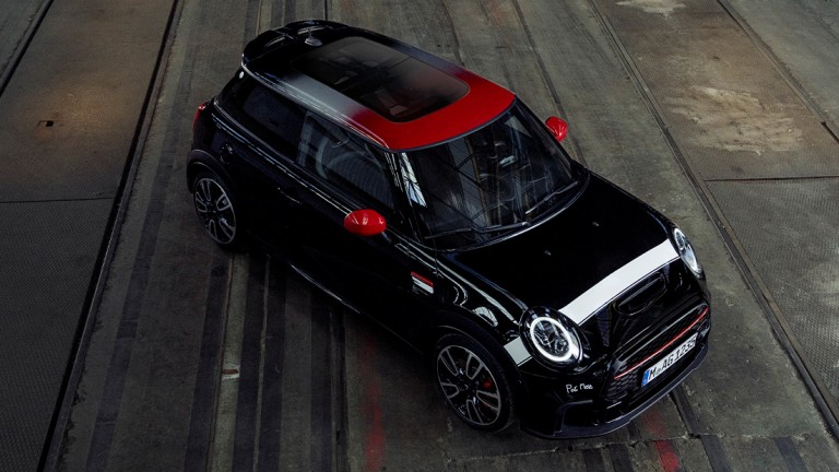 SHADOW EDITION