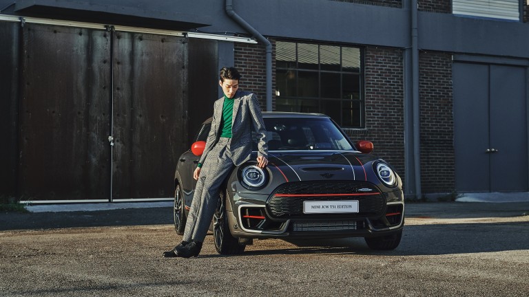 MINI JCW T51 EDITON - editorial
